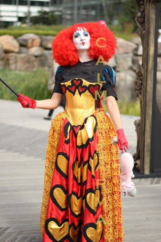 alice in wonderland themed acts to hire - red queen performer and lookalike